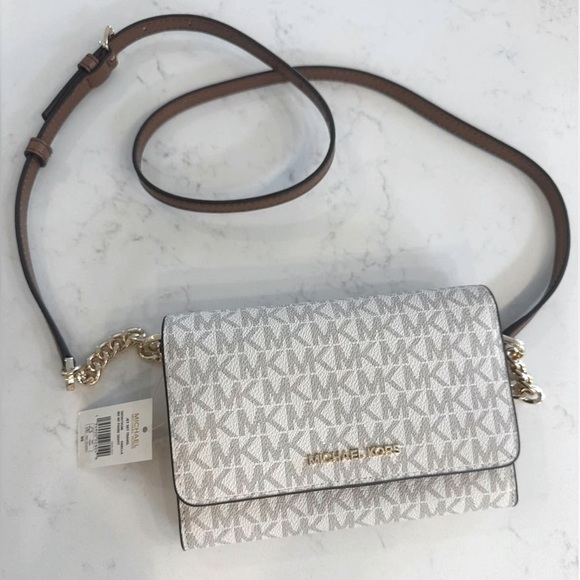 Michael Kors Crossbody Purse - Picture 1 of 4